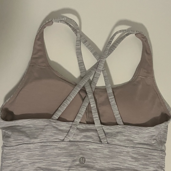 Lululemon sports bra - Picture 2 of 3